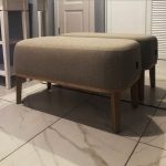 Пуф на конусных буковых ножках