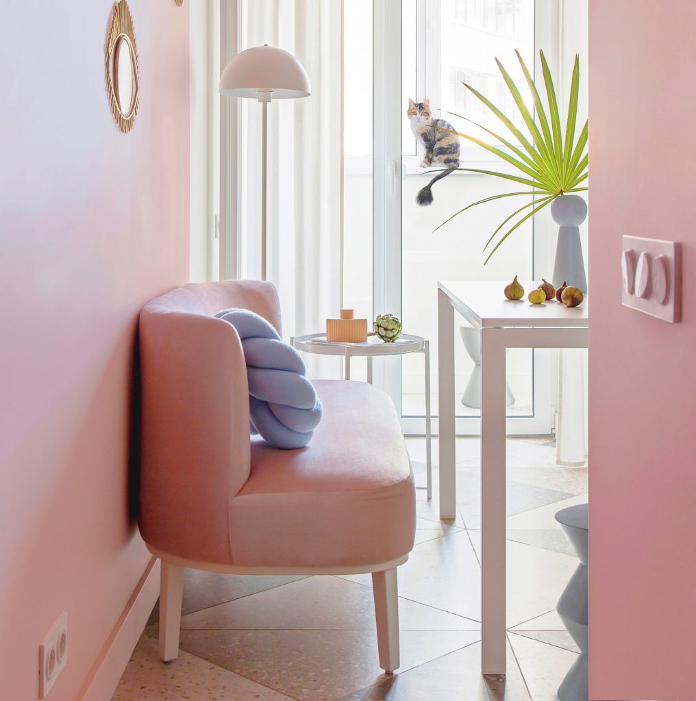 Маленький диванчик Марк в интерьере. Фото 3