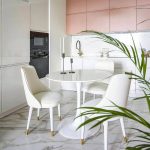 Лавсит обеденный белый стул