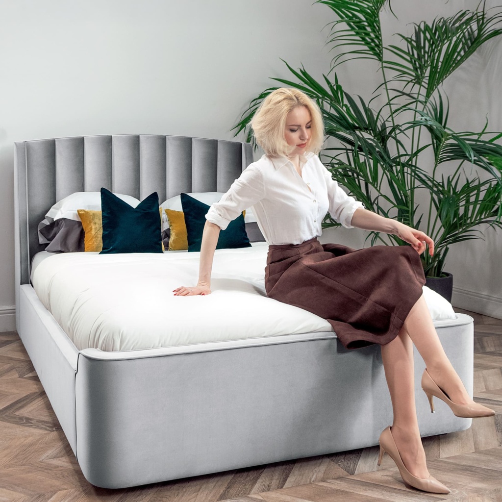 Кровать Фабьен с подъемным механизмом в интерьере в обивке: Manhattan 2. Фото 3