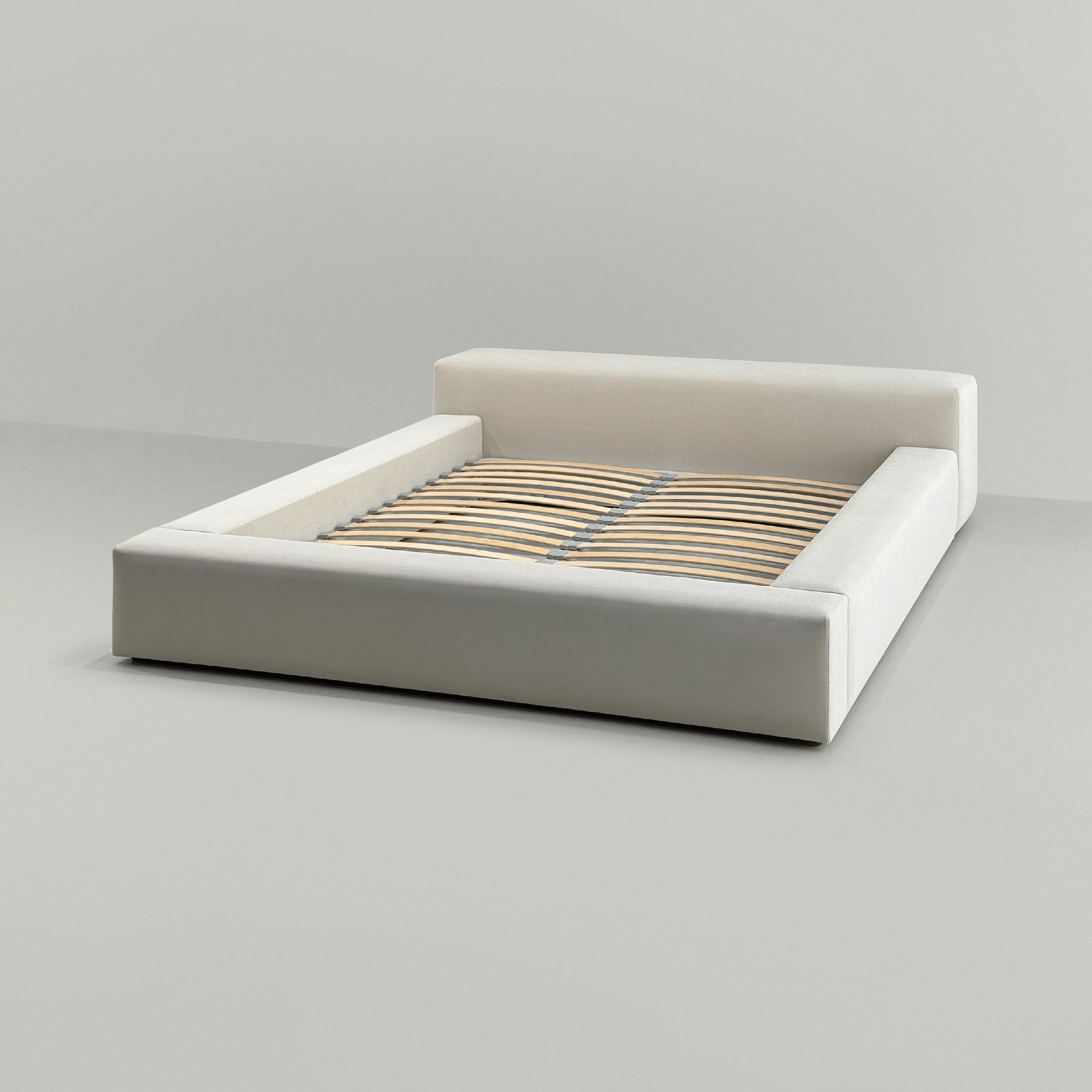 Низкая кровать Каспер в интерьере в обивке: Vector Leonardo 01. Фото 7