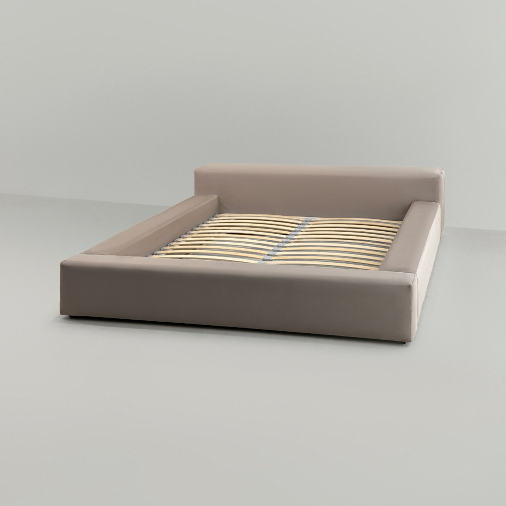 Низкая кровать Каспер в интерьере в обивке: No-Frames Baxter 03. Фото 6