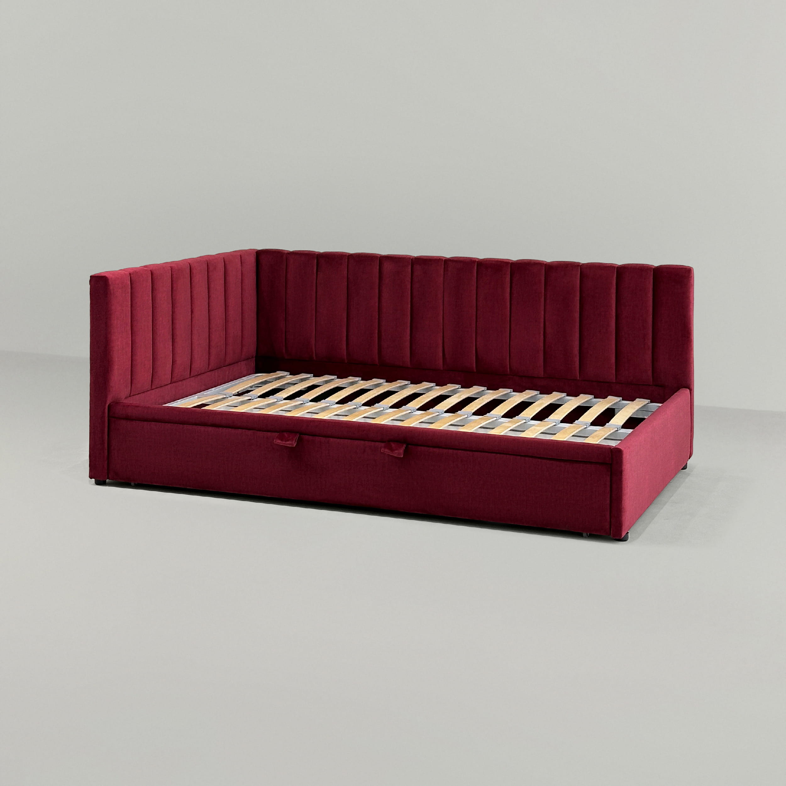 Детская кровать Натан с одним бортом в интерьере в обивке: Vogue 7 Bordeaux. Фото 7