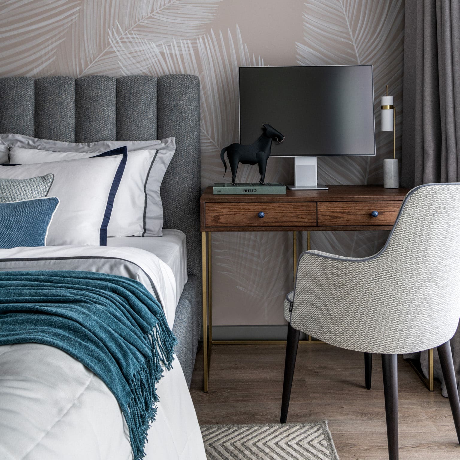 Стильное полукресло Дейл с подлокотниками. Фото 9