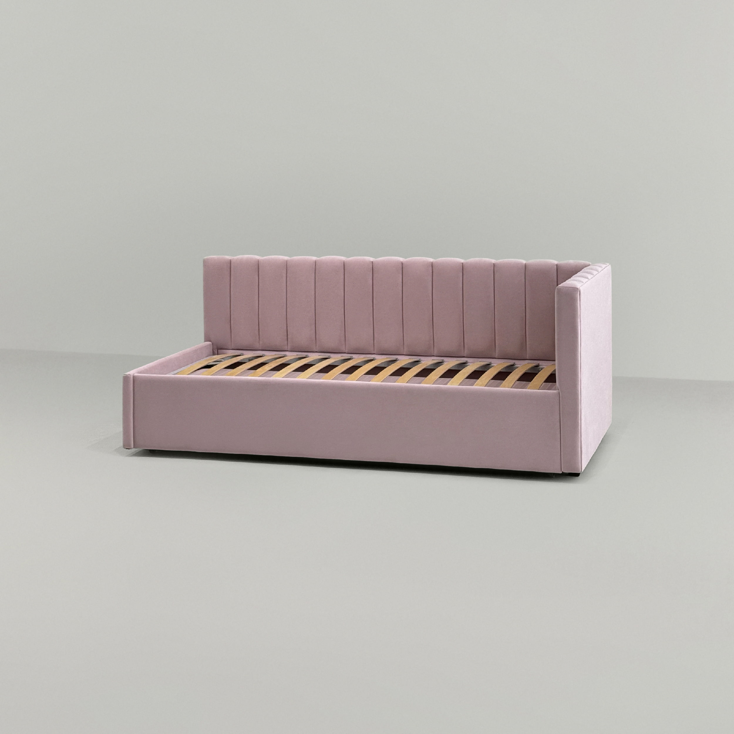 Детская кровать Натан с одним бортом в интерьере в обивке: Egida Teddy 027. Фото 8