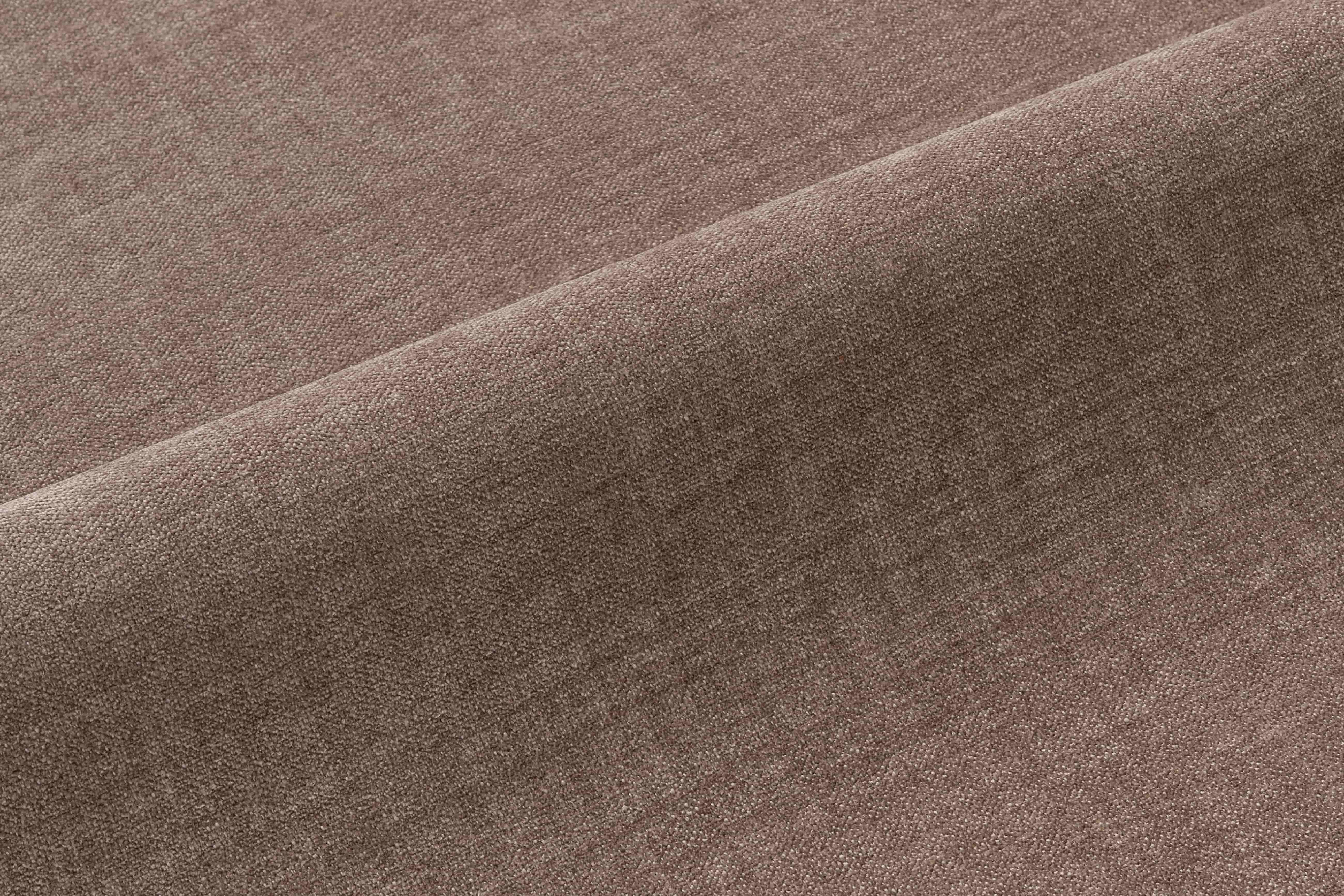 Что такое антивандальная ткань: каким диванам не страшны зубы и когти домашних питомцев